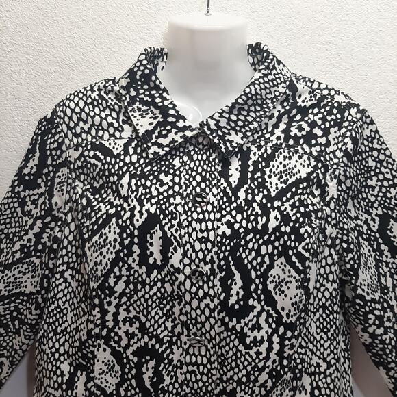 Christopher & Banks Black & White Design Blazer Jacket l Size: M - Picture 1 of 9